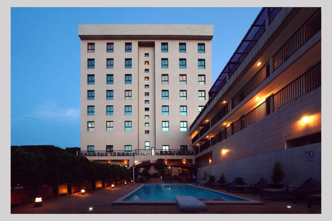 דואלה Star Land Hotel Bonapriso מראה חיצוני תמונה
